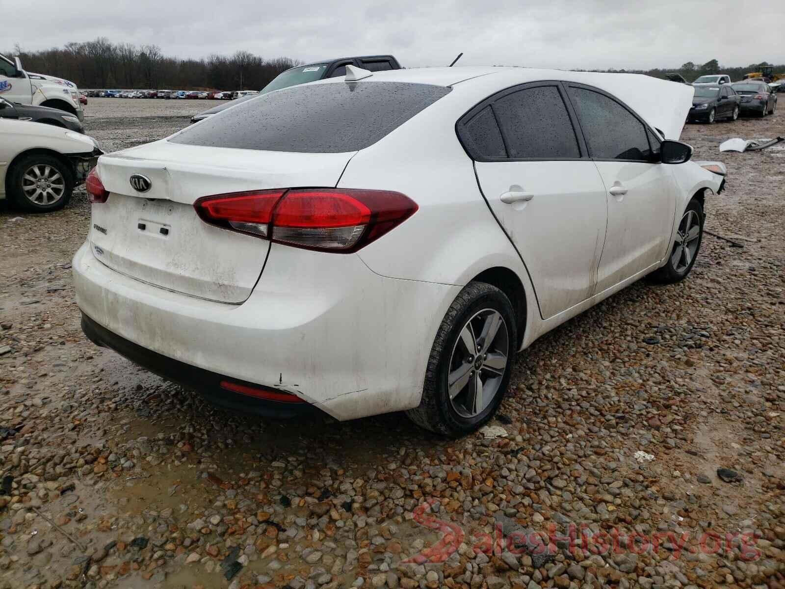 3KPFL4A72JE201623 2018 KIA FORTE