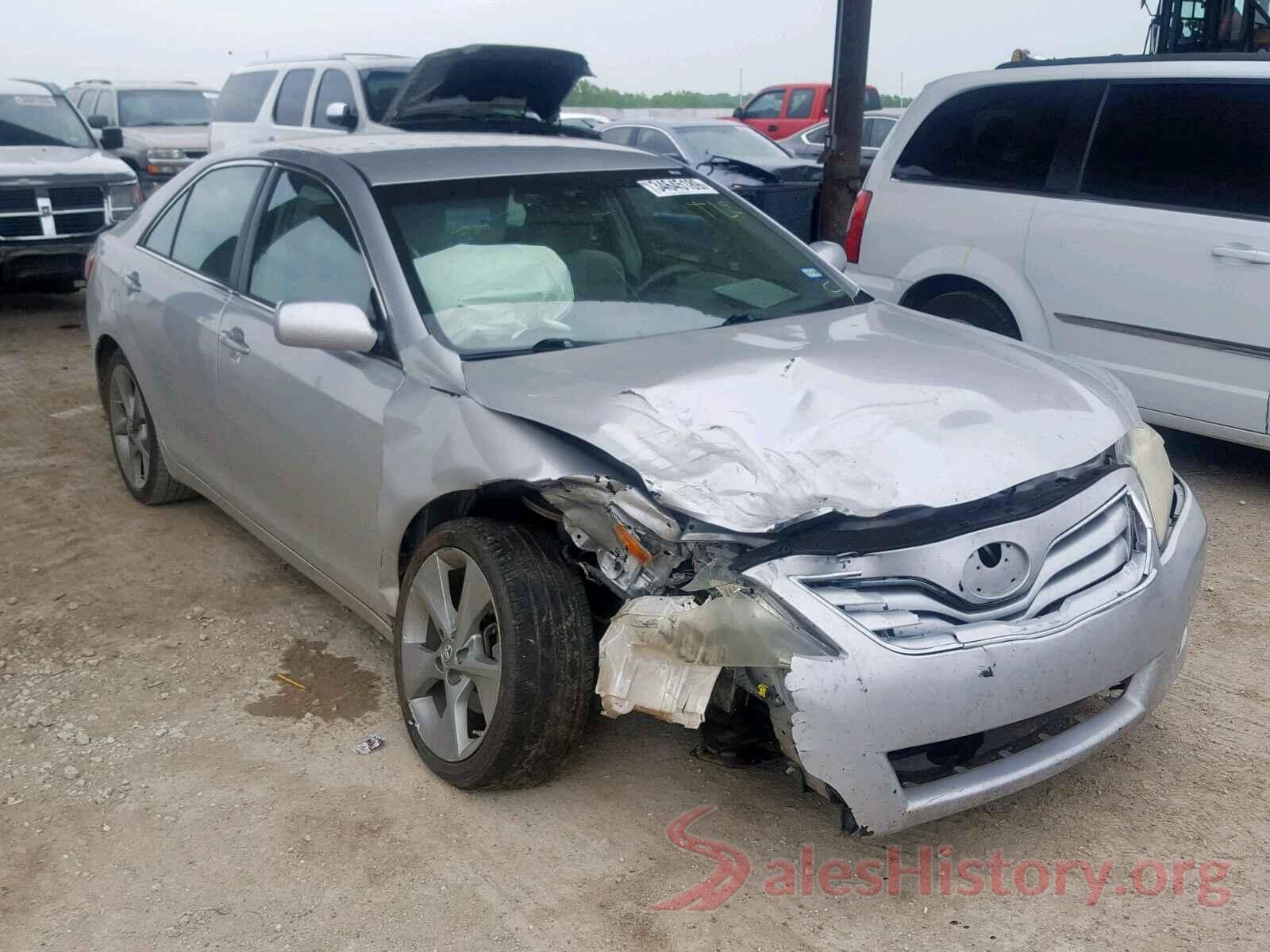 4T1BF3EK1BU621791 2011 TOYOTA CAMRY BASE