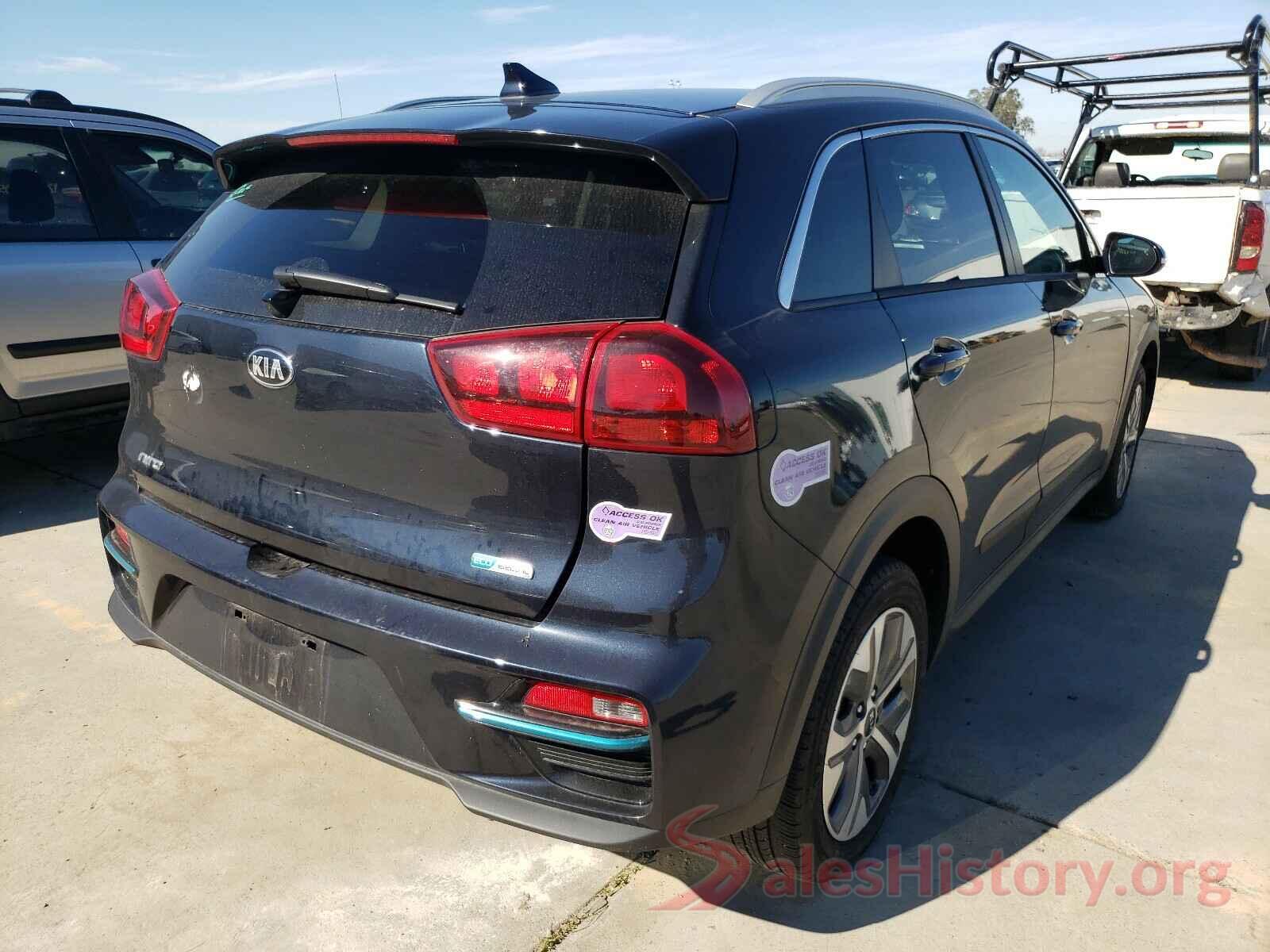 KNDCC3LG1K5018883 2019 KIA NIRO