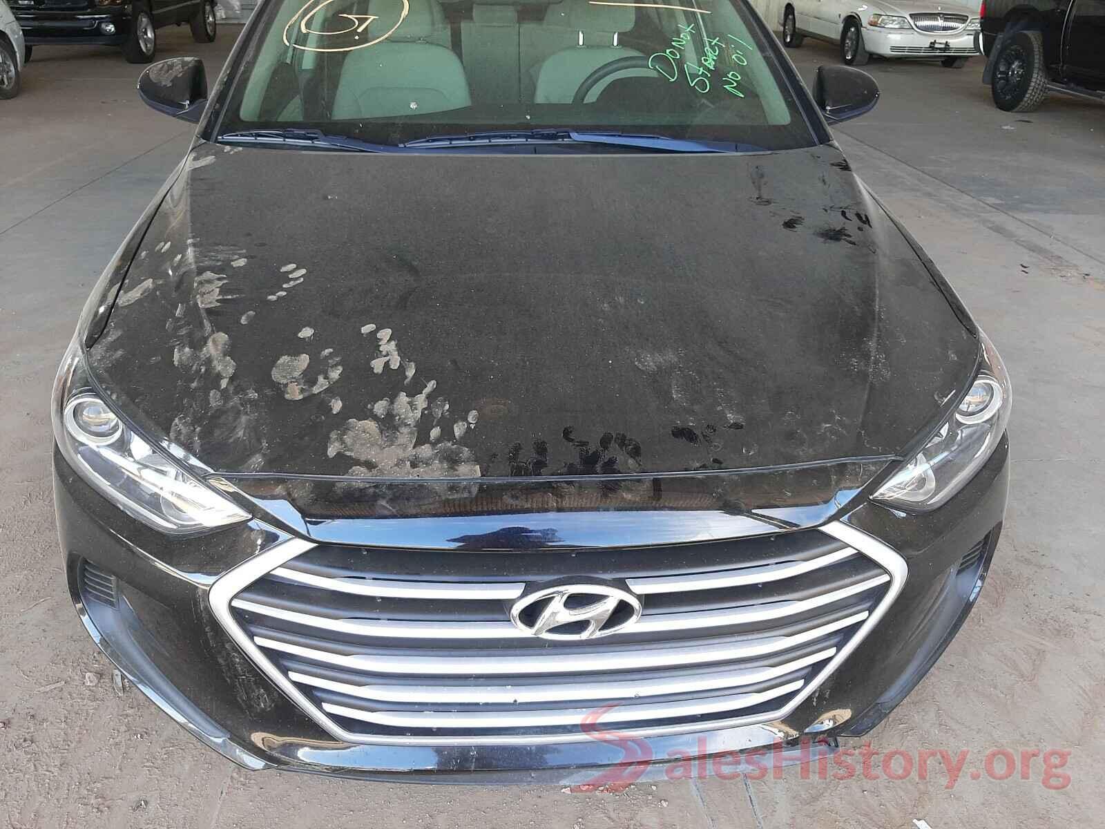 5NPD84LFXJH220820 2018 HYUNDAI ELANTRA