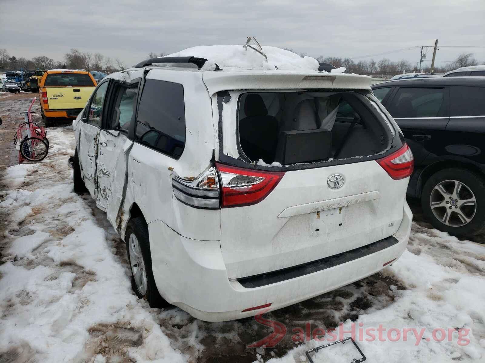 5TDKZ3DC3HS794392 2017 TOYOTA SIENNA