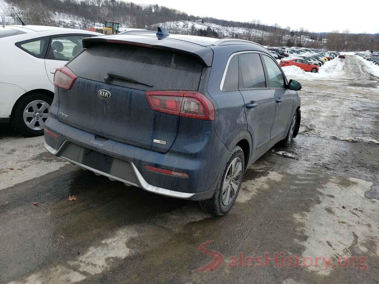 KNDCB3LC3H5090421 2017 KIA NIRO