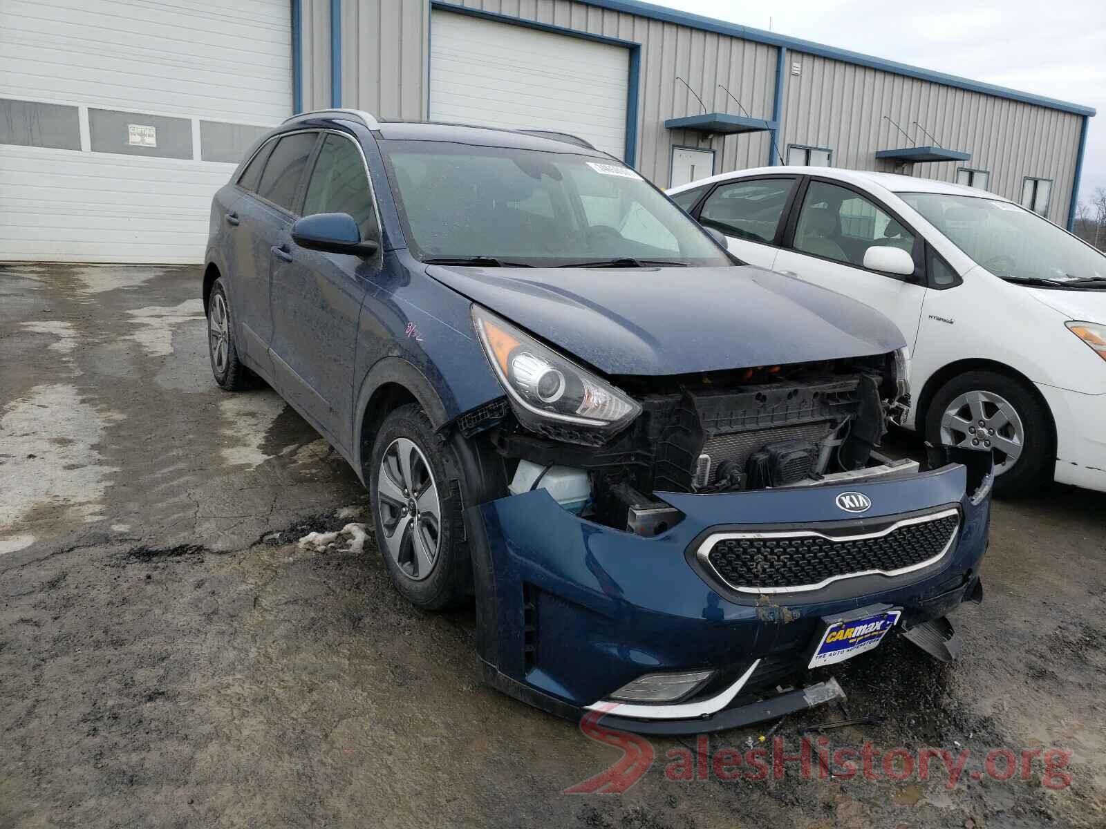 KNDCB3LC3H5090421 2017 KIA NIRO