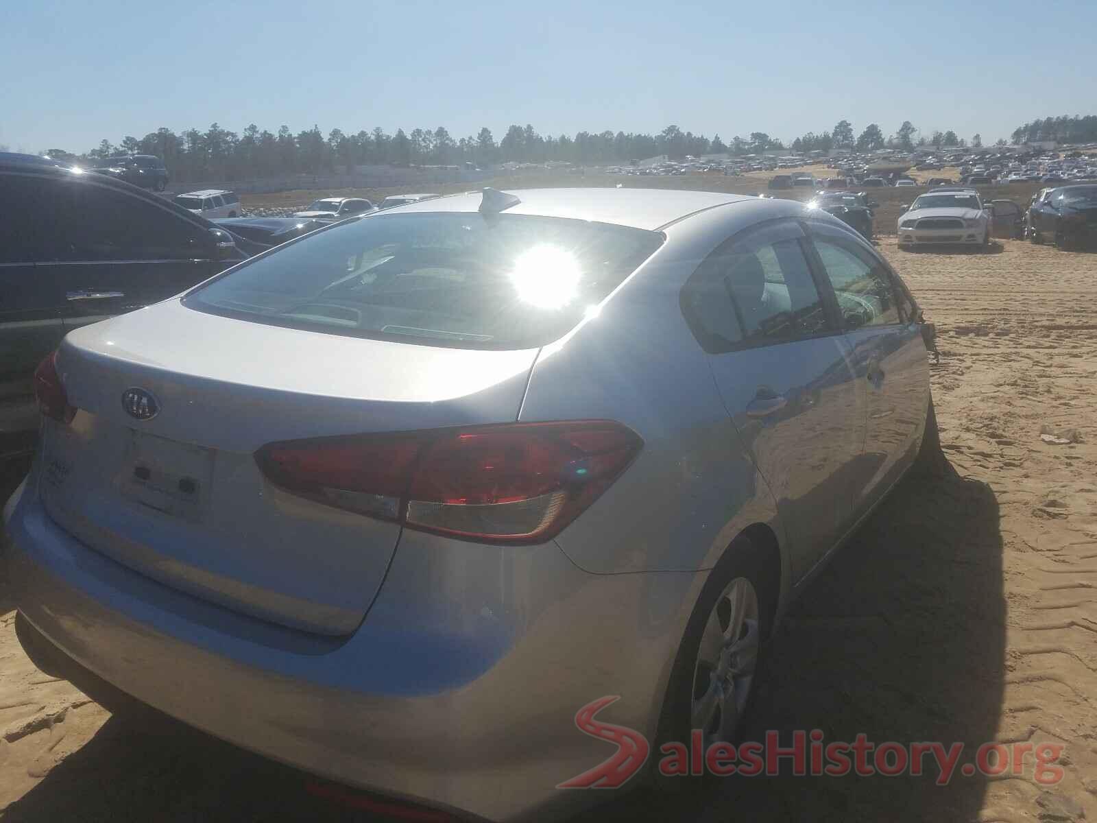 3KPFL4A79JE253783 2018 KIA FORTE