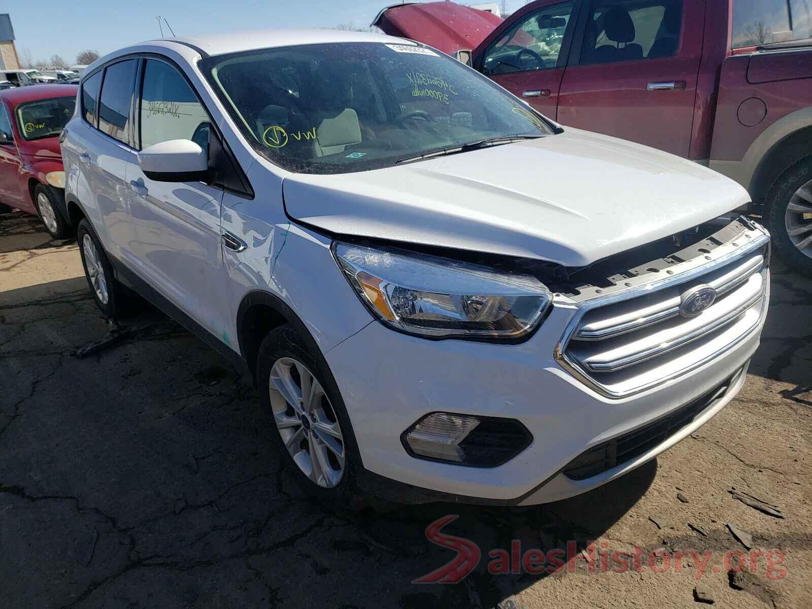 1FMCU0GD0HUD82962 2017 FORD ESCAPE