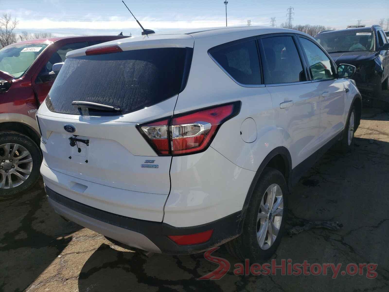 1FMCU0GD0HUD82962 2017 FORD ESCAPE