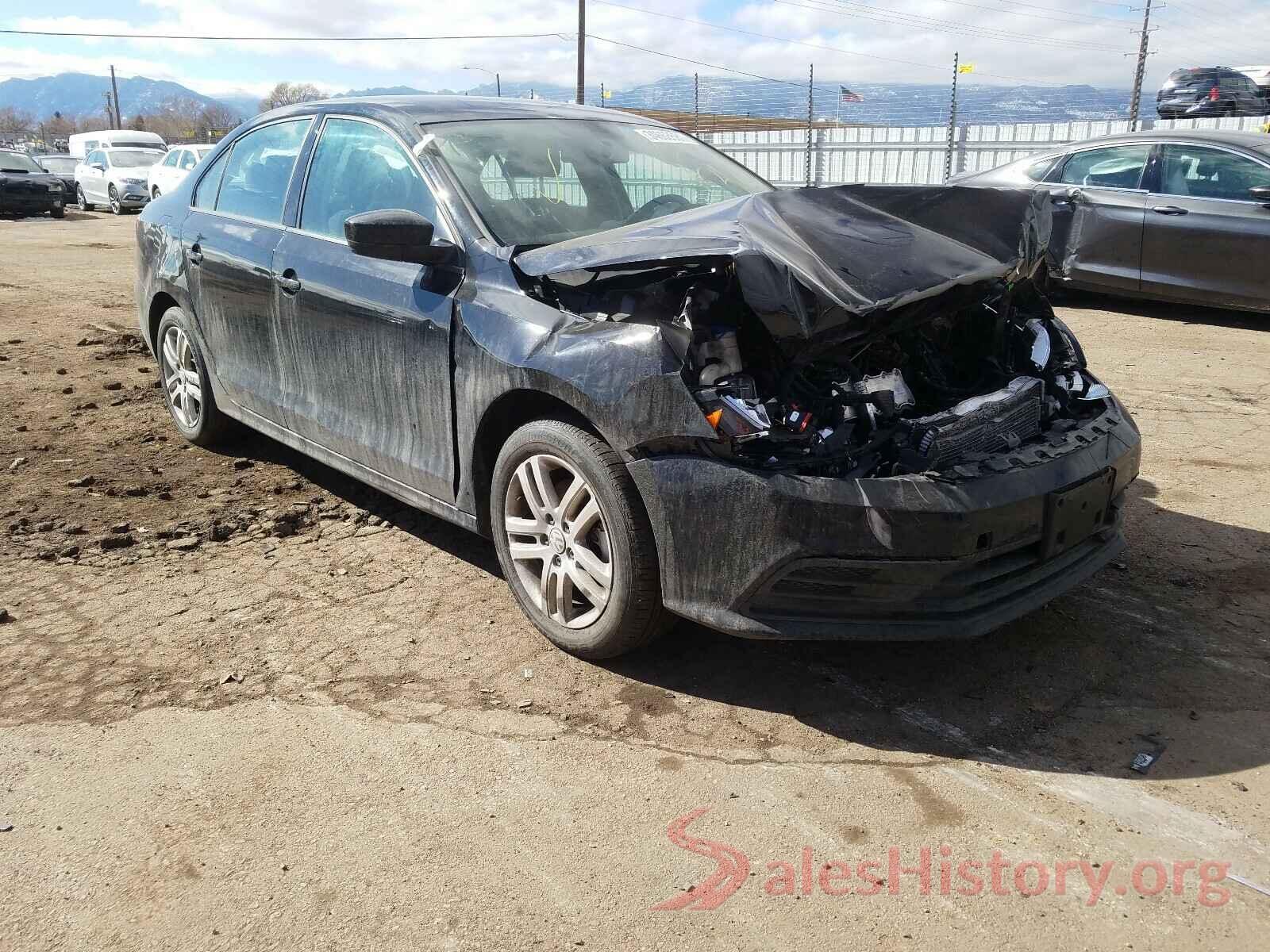 3VW2B7AJ5JM217915 2018 VOLKSWAGEN JETTA