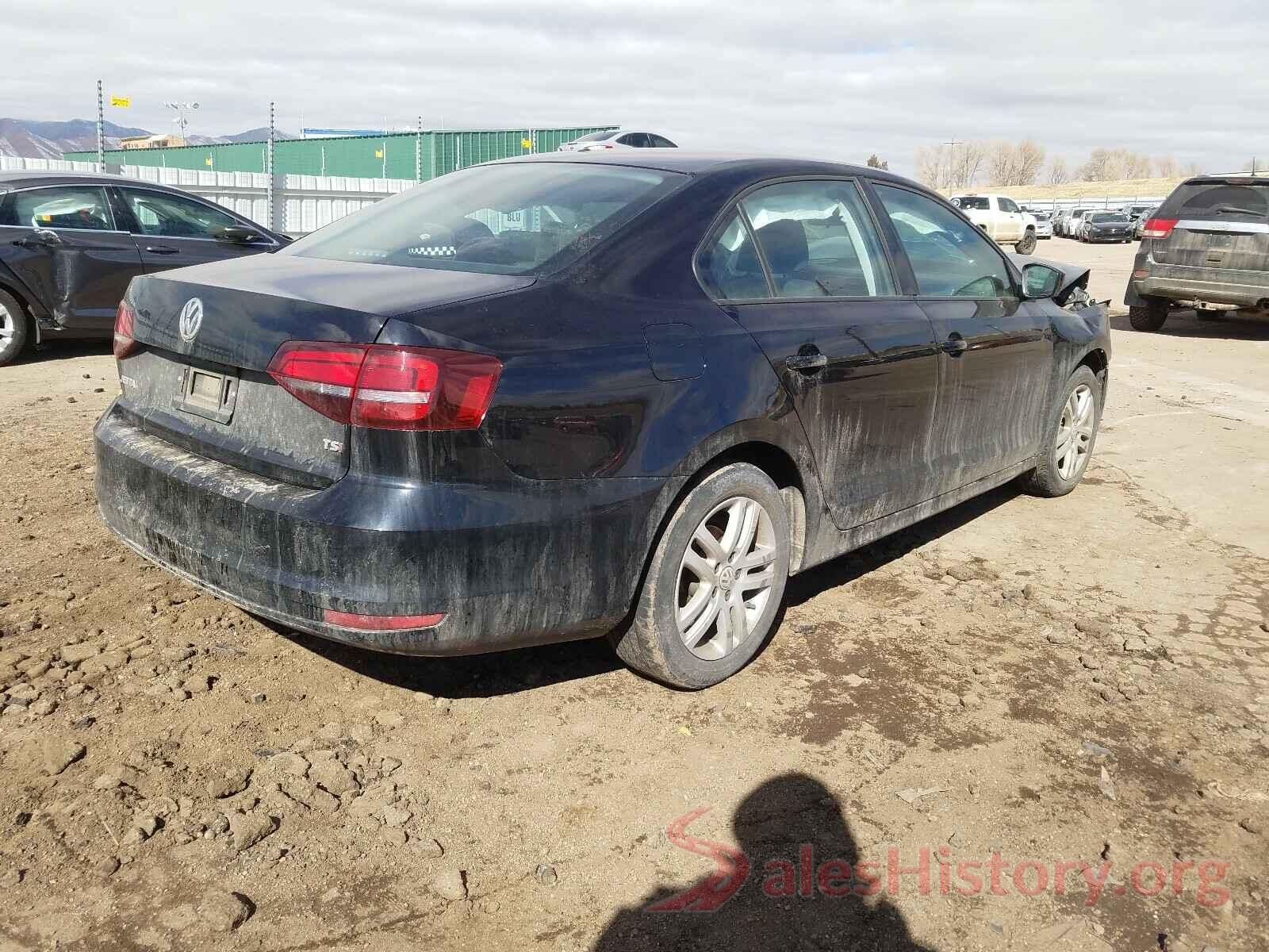 3VW2B7AJ5JM217915 2018 VOLKSWAGEN JETTA