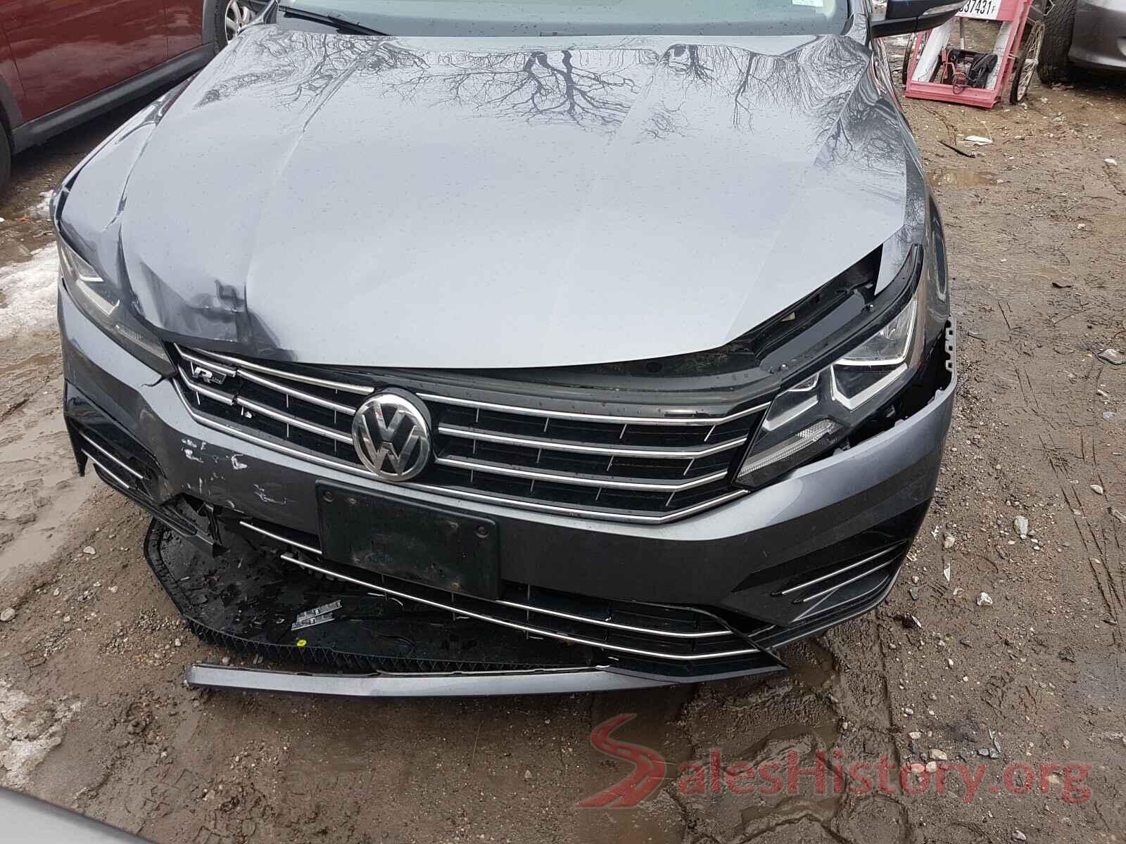 1VWAA7A32JC037440 2018 VOLKSWAGEN PASSAT