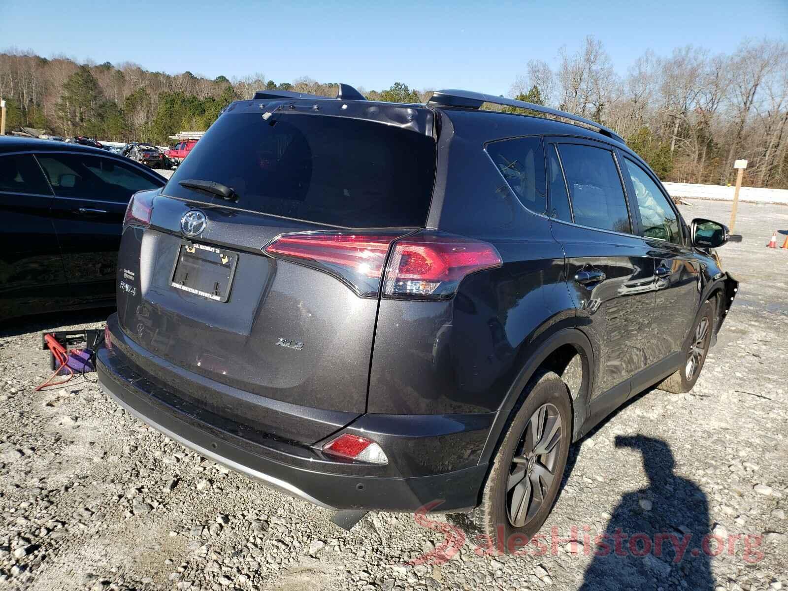 JTMWFREV8JJ189154 2018 TOYOTA RAV4