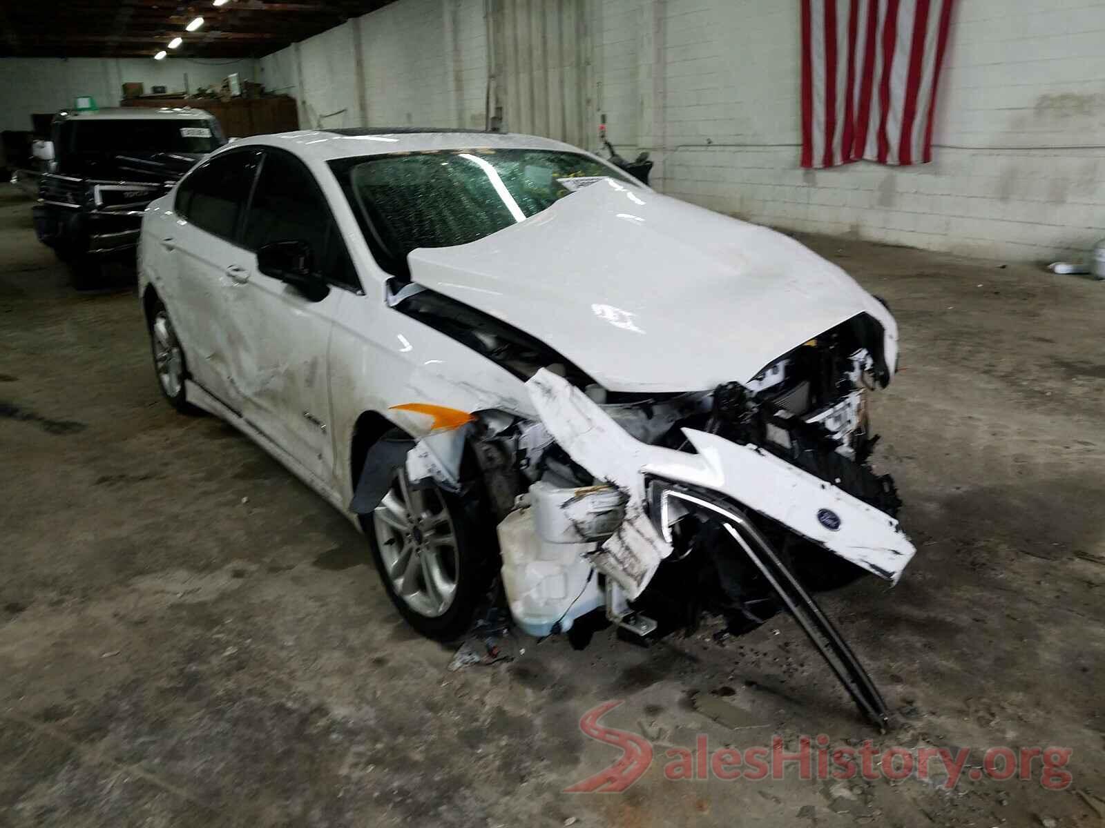 3FA6P0LU7JR137724 2018 FORD FUSION