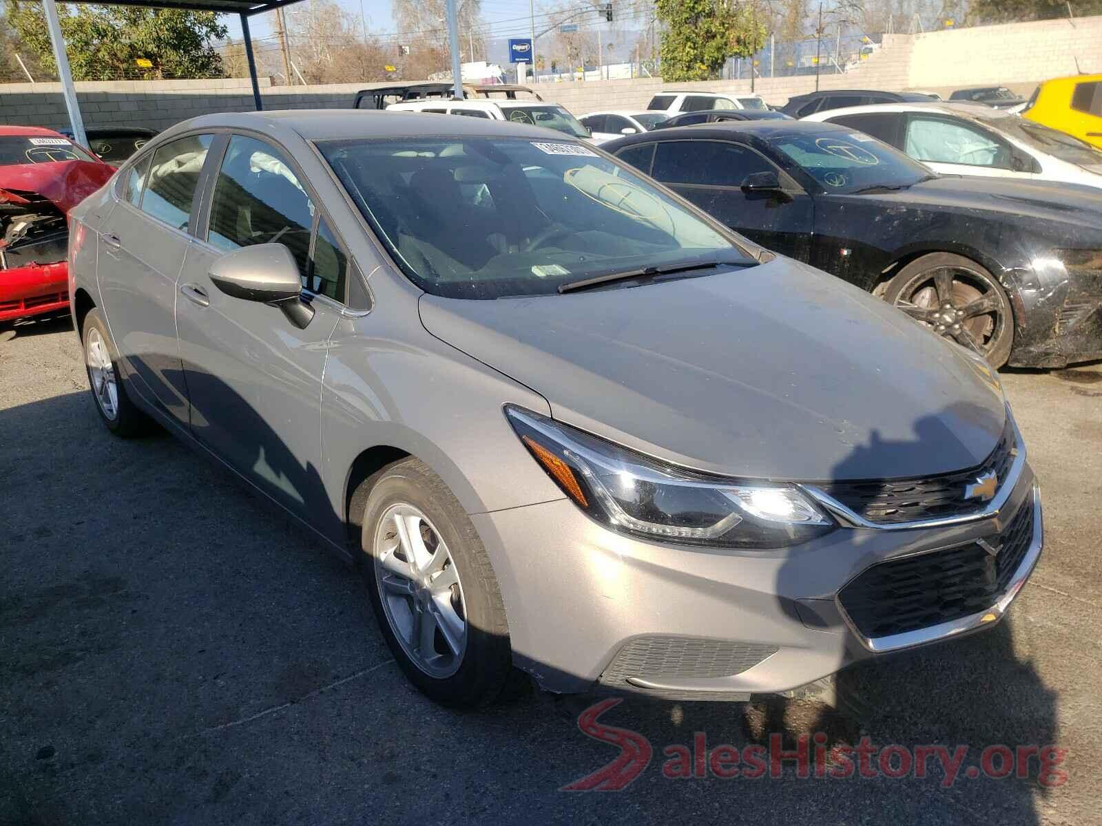 1G1BE5SM7J7172759 2018 CHEVROLET CRUZE