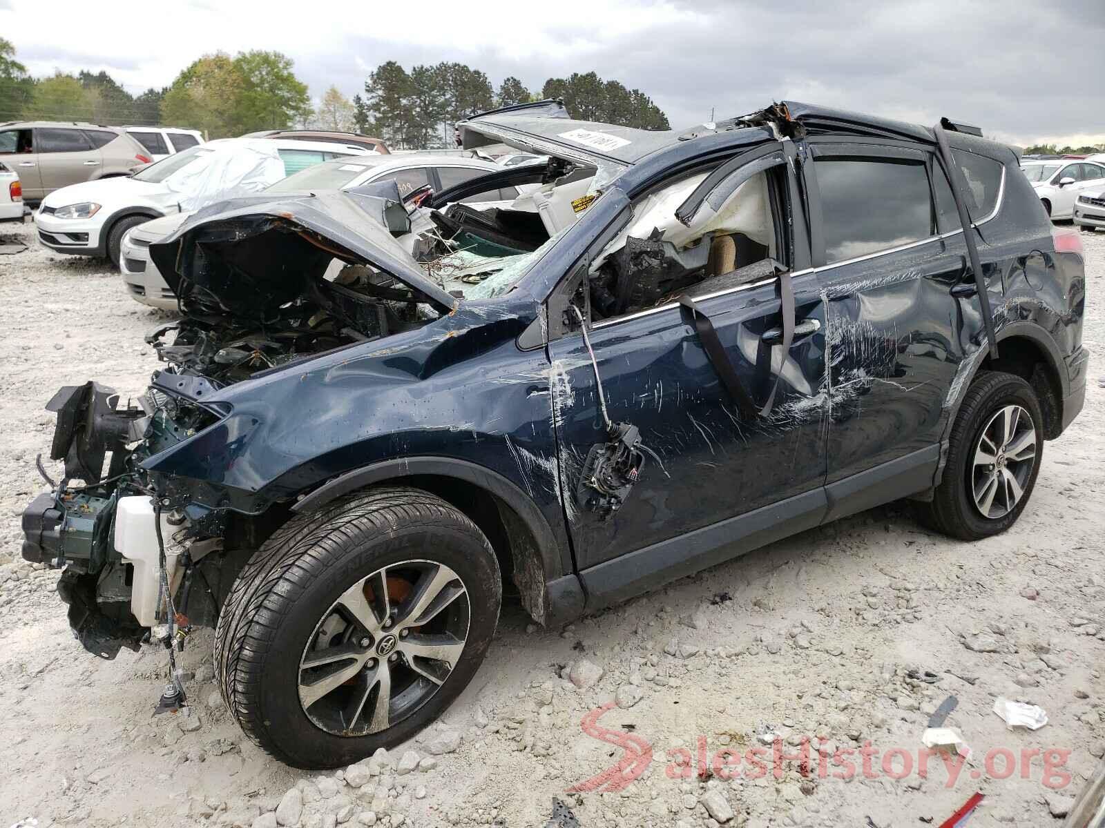 JTMWFREV6HJ105620 2017 TOYOTA RAV4