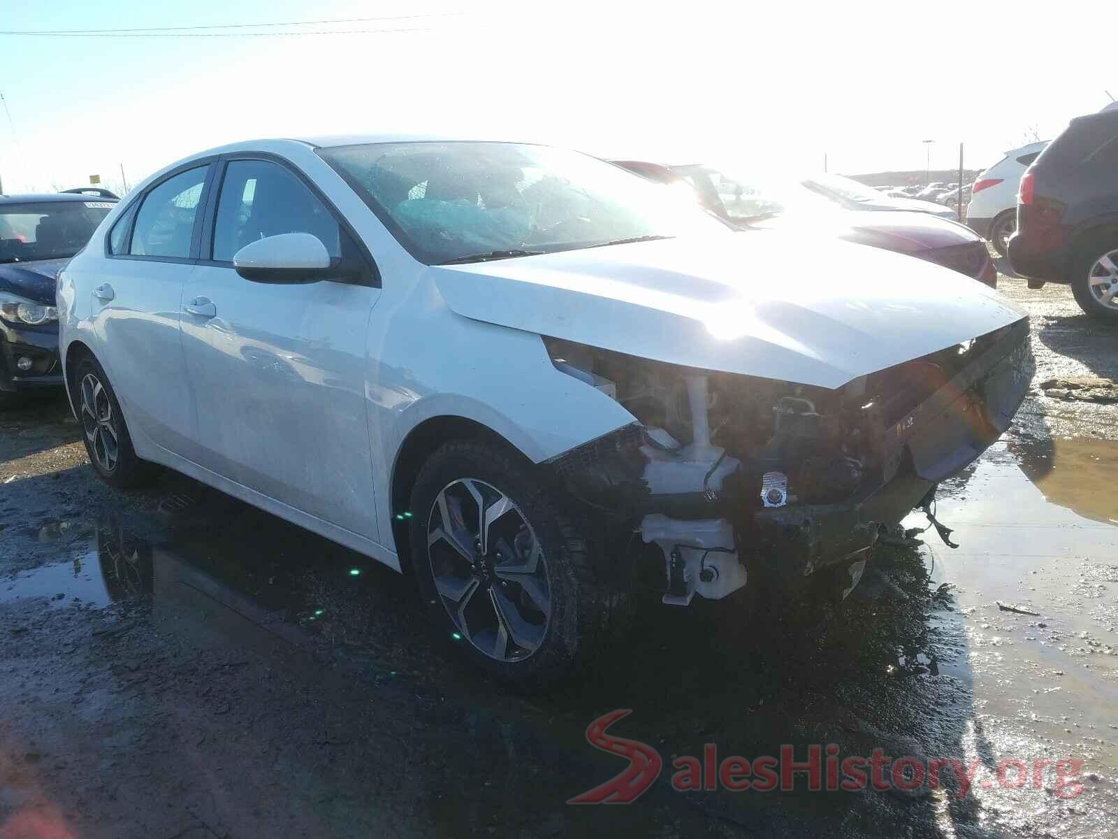 3KPF24AD8KE111435 2019 KIA FORTE