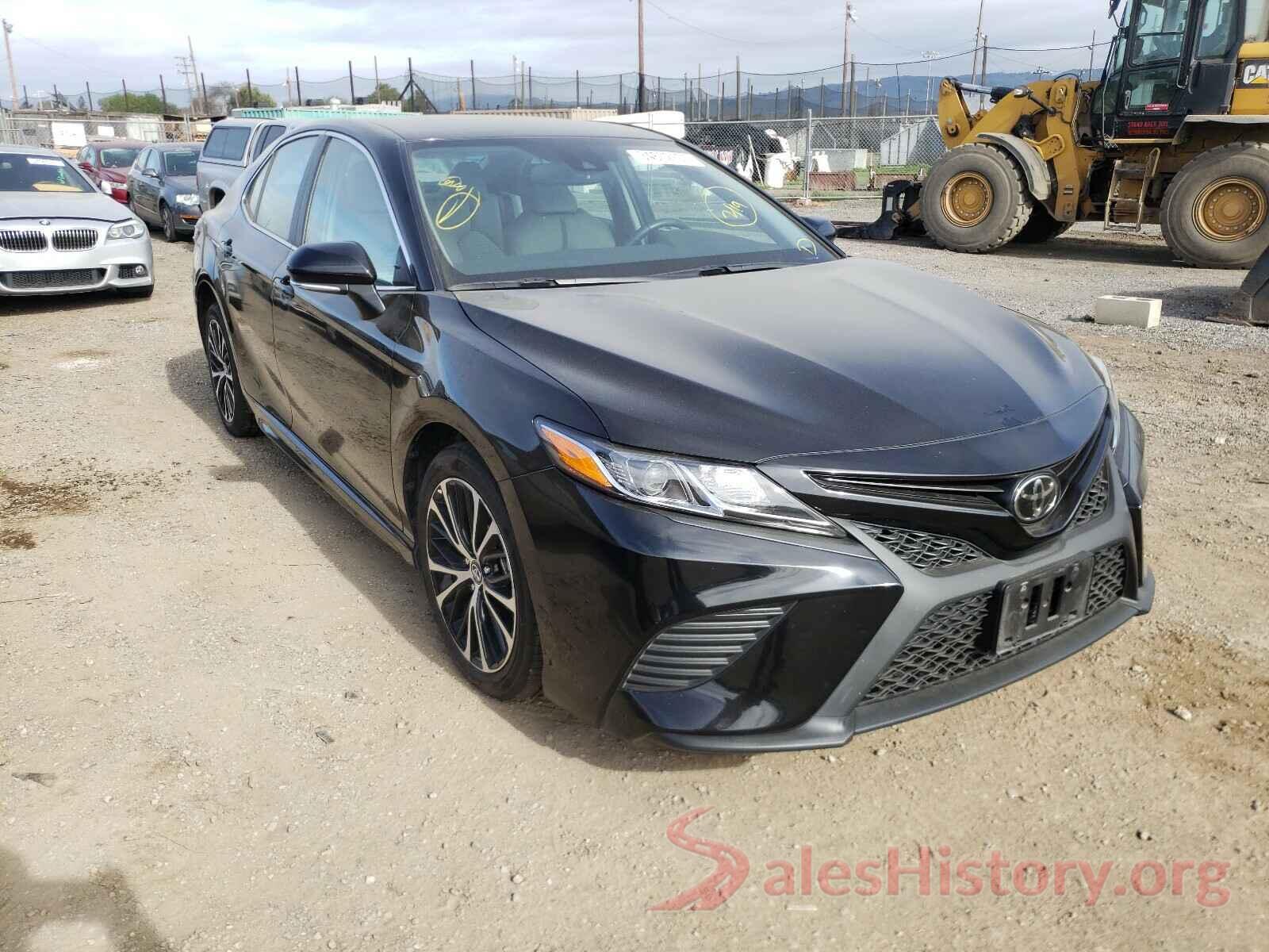 4T1B11HK8KU164041 2019 TOYOTA CAMRY