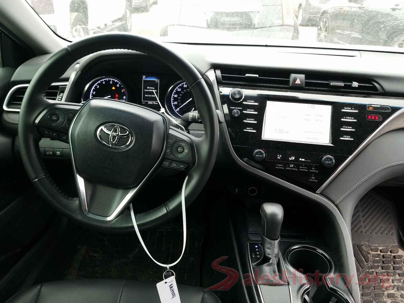 4T1B11HK8JU155368 2018 TOYOTA CAMRY