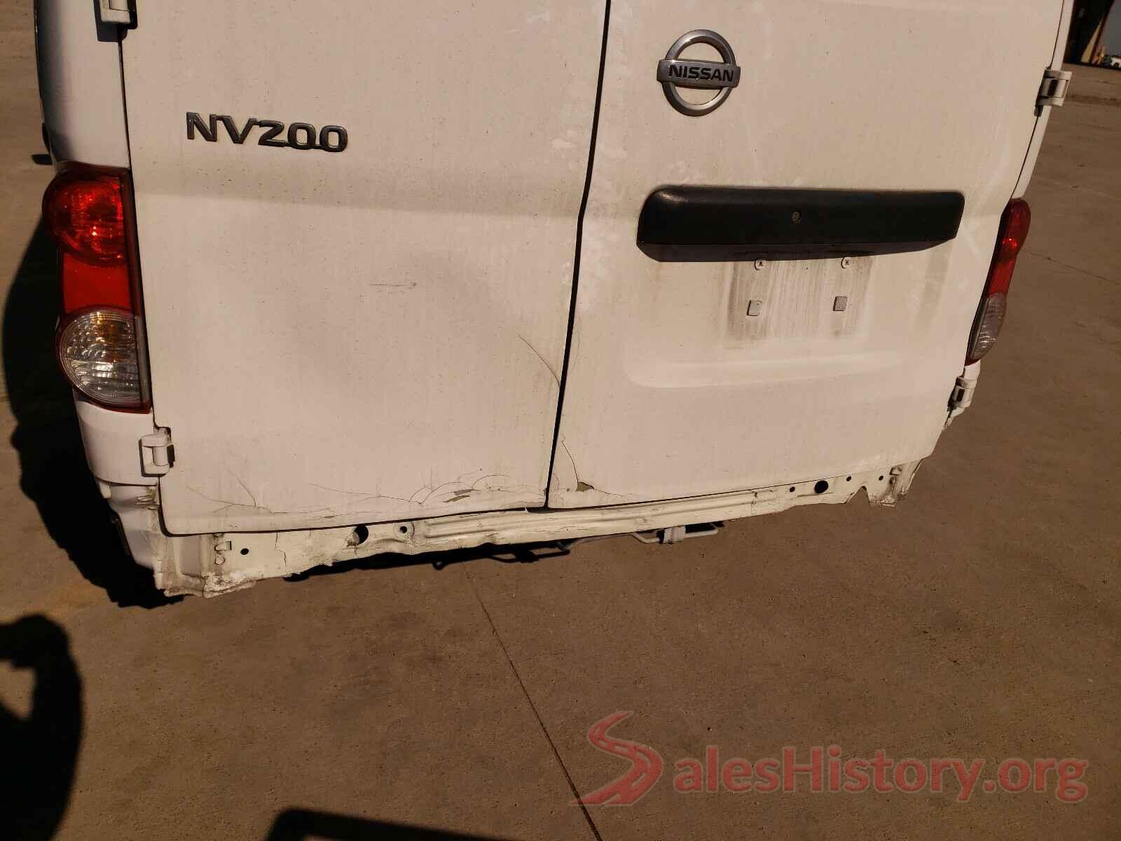 3N6CM0KN6JK696395 2018 NISSAN NV