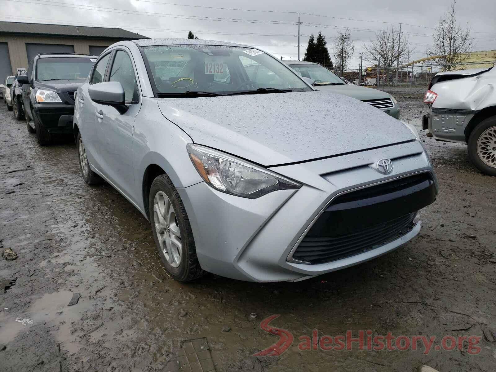 3MYDLBYV0JY328029 2018 TOYOTA YARIS