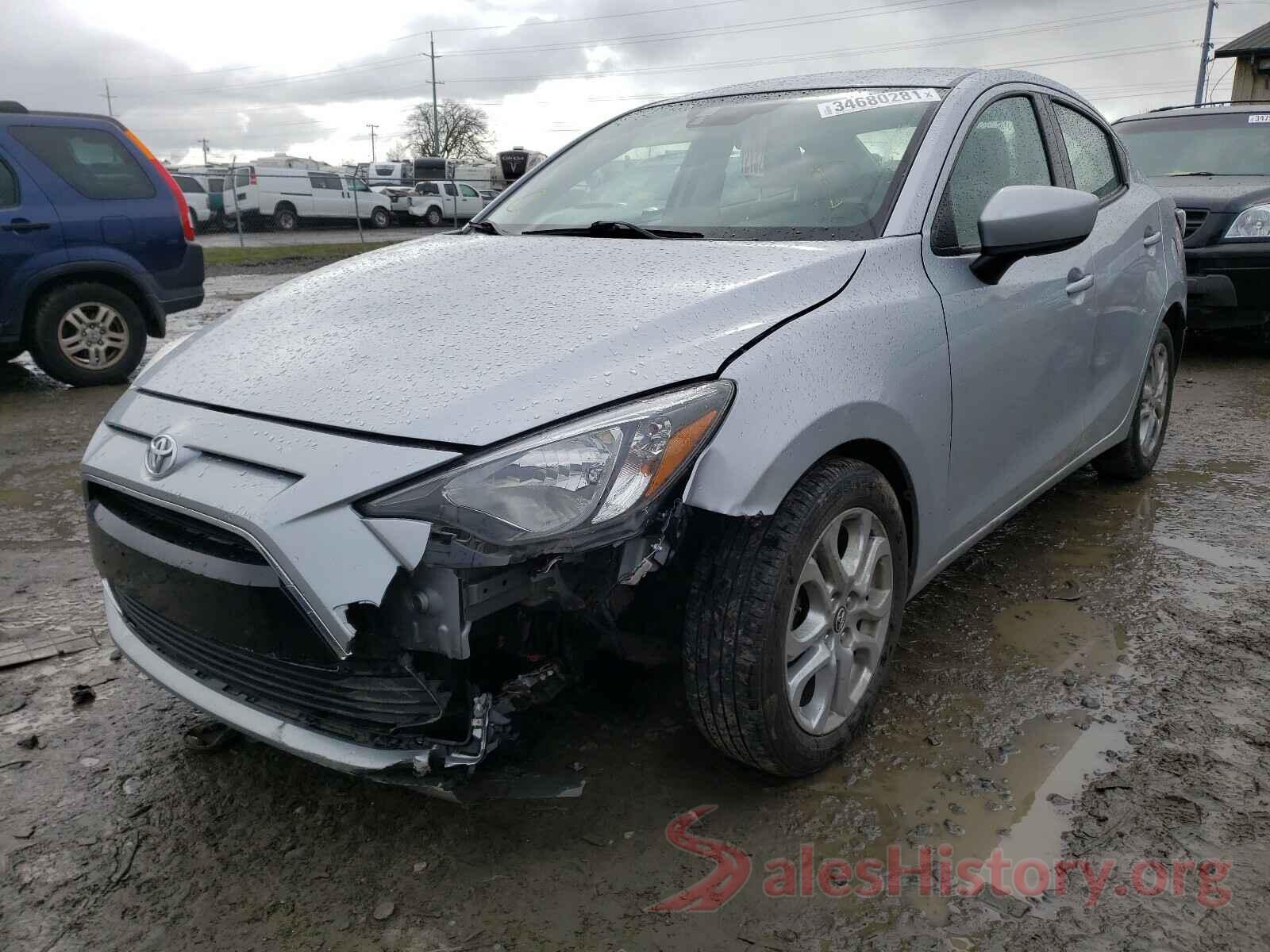 3MYDLBYV0JY328029 2018 TOYOTA YARIS