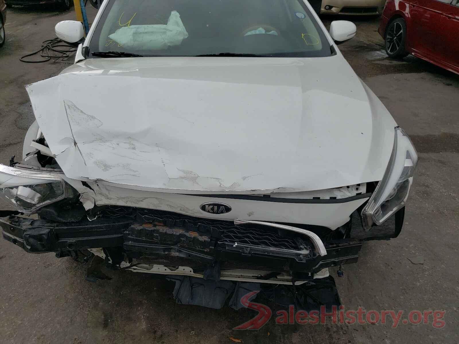 KNALN4D70G5221444 2016 KIA CADENZA