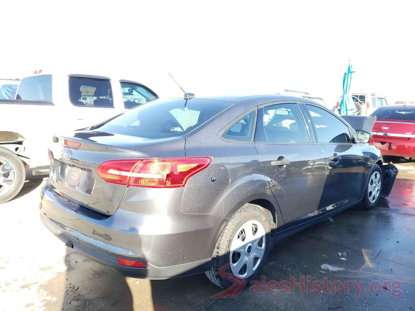 1FADP3E25JL330795 2018 FORD FOCUS