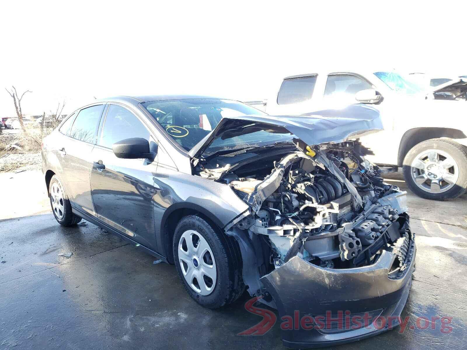 1FADP3E25JL330795 2018 FORD FOCUS