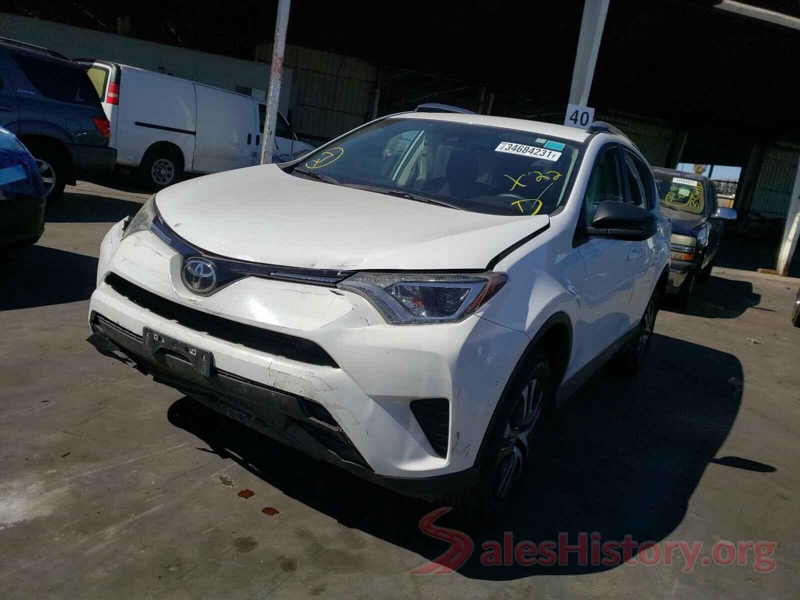 2T3ZFREV1HW353921 2017 TOYOTA RAV4