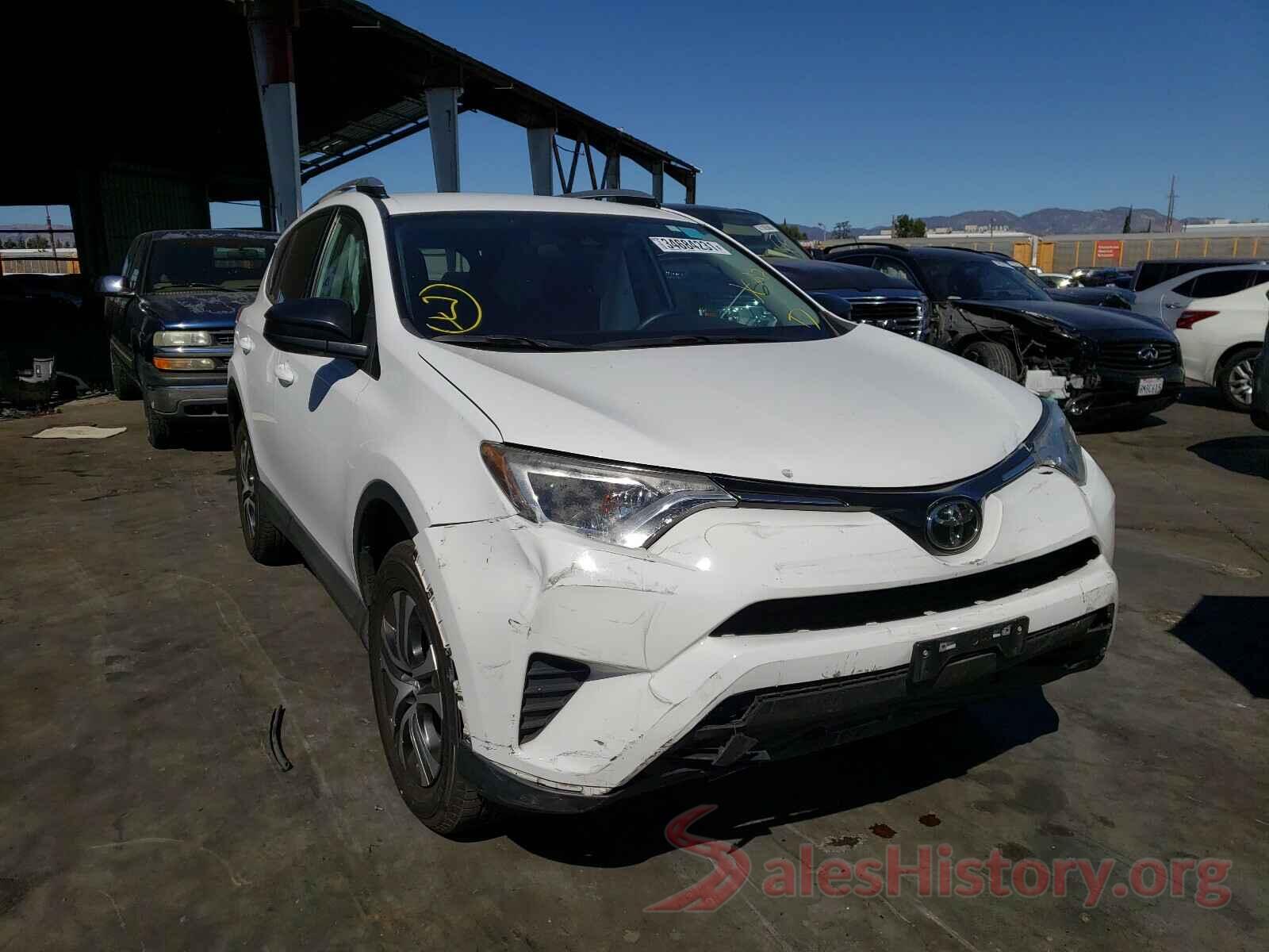 2T3ZFREV1HW353921 2017 TOYOTA RAV4