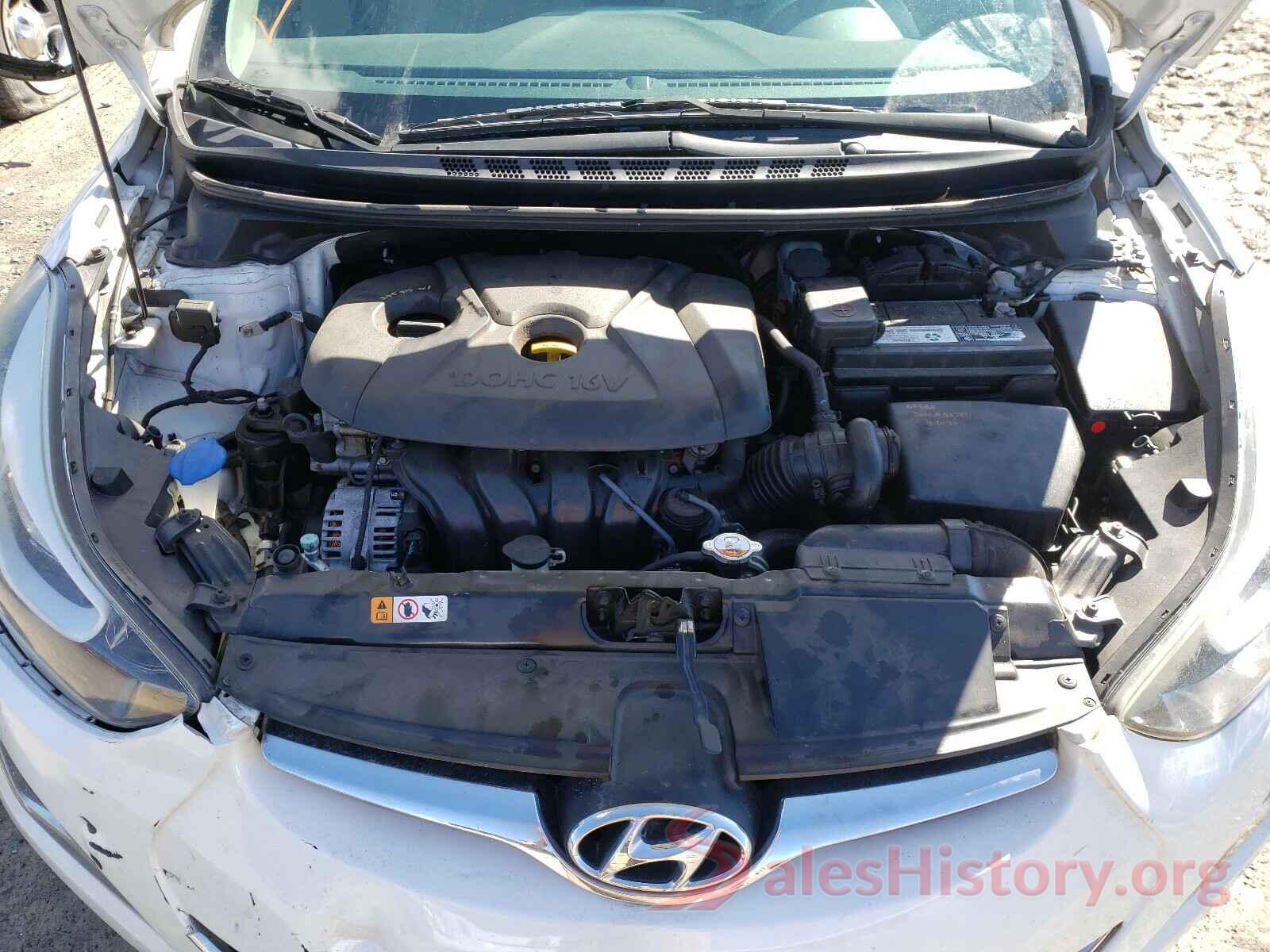 5NPDH4AE6GH681015 2016 HYUNDAI ELANTRA