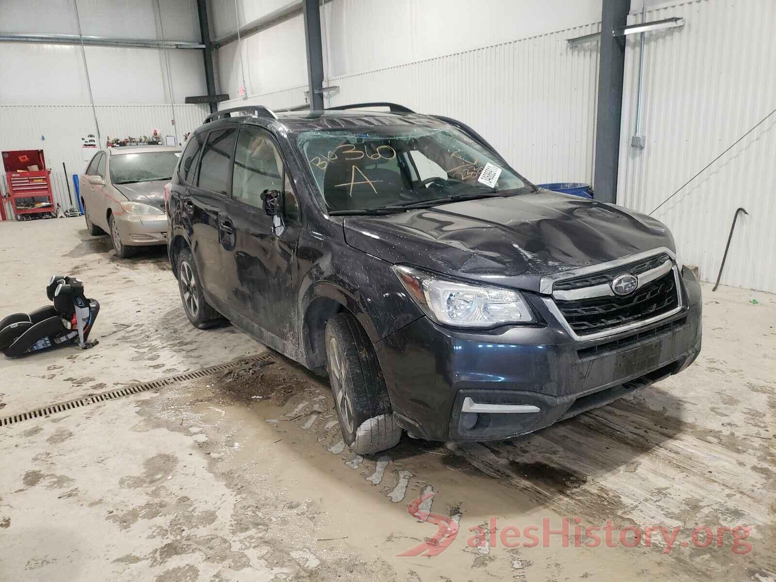 JF2SJAGC2JH462334 2018 SUBARU FORESTER