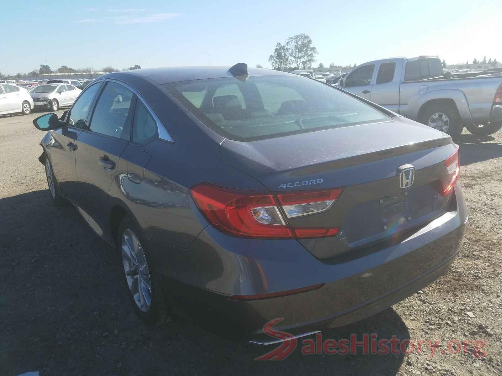 1HGCV1F19JA268143 2018 HONDA ACCORD