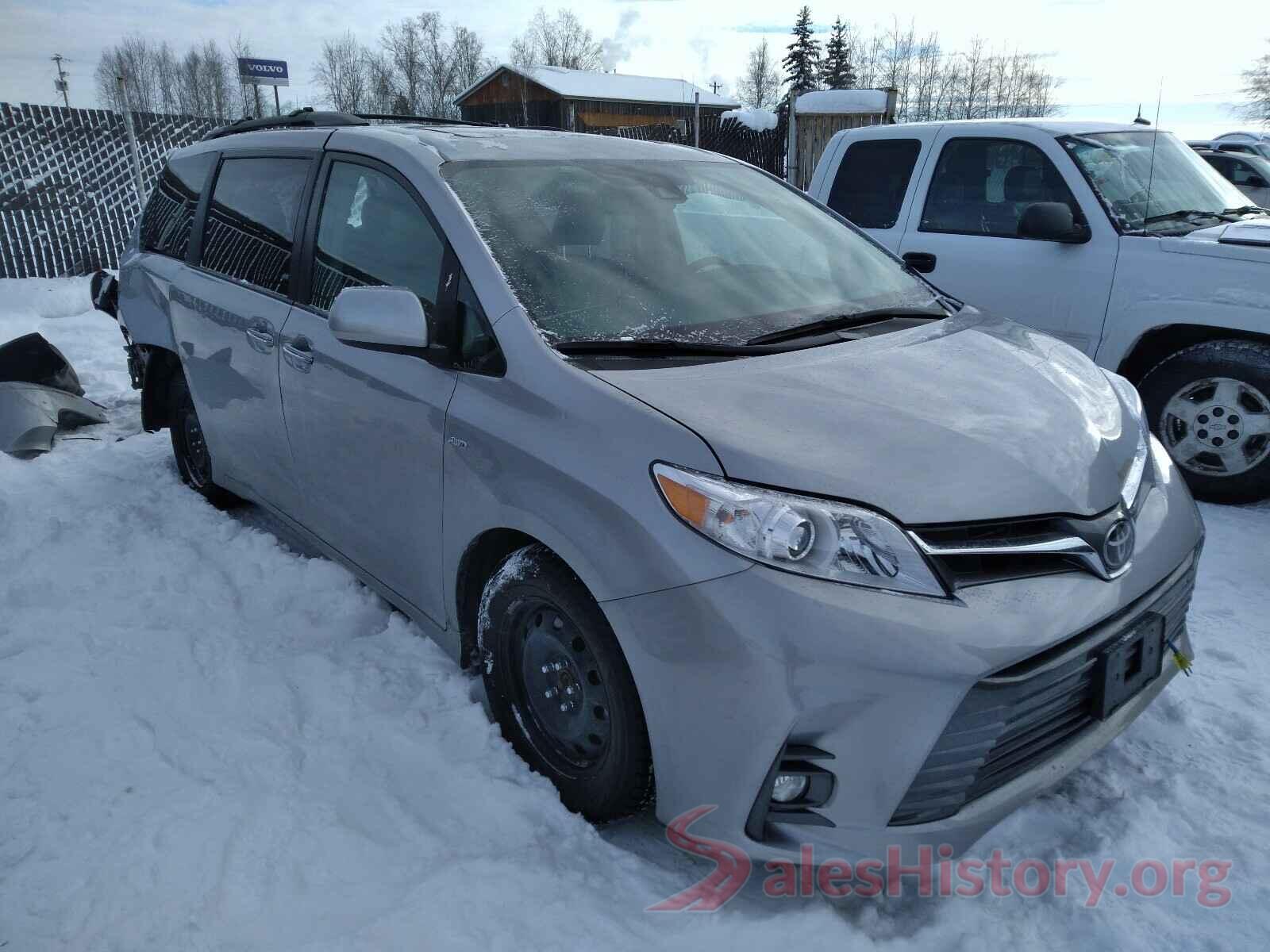 5TDDZ3DC6JS197056 2018 TOYOTA SIENNA