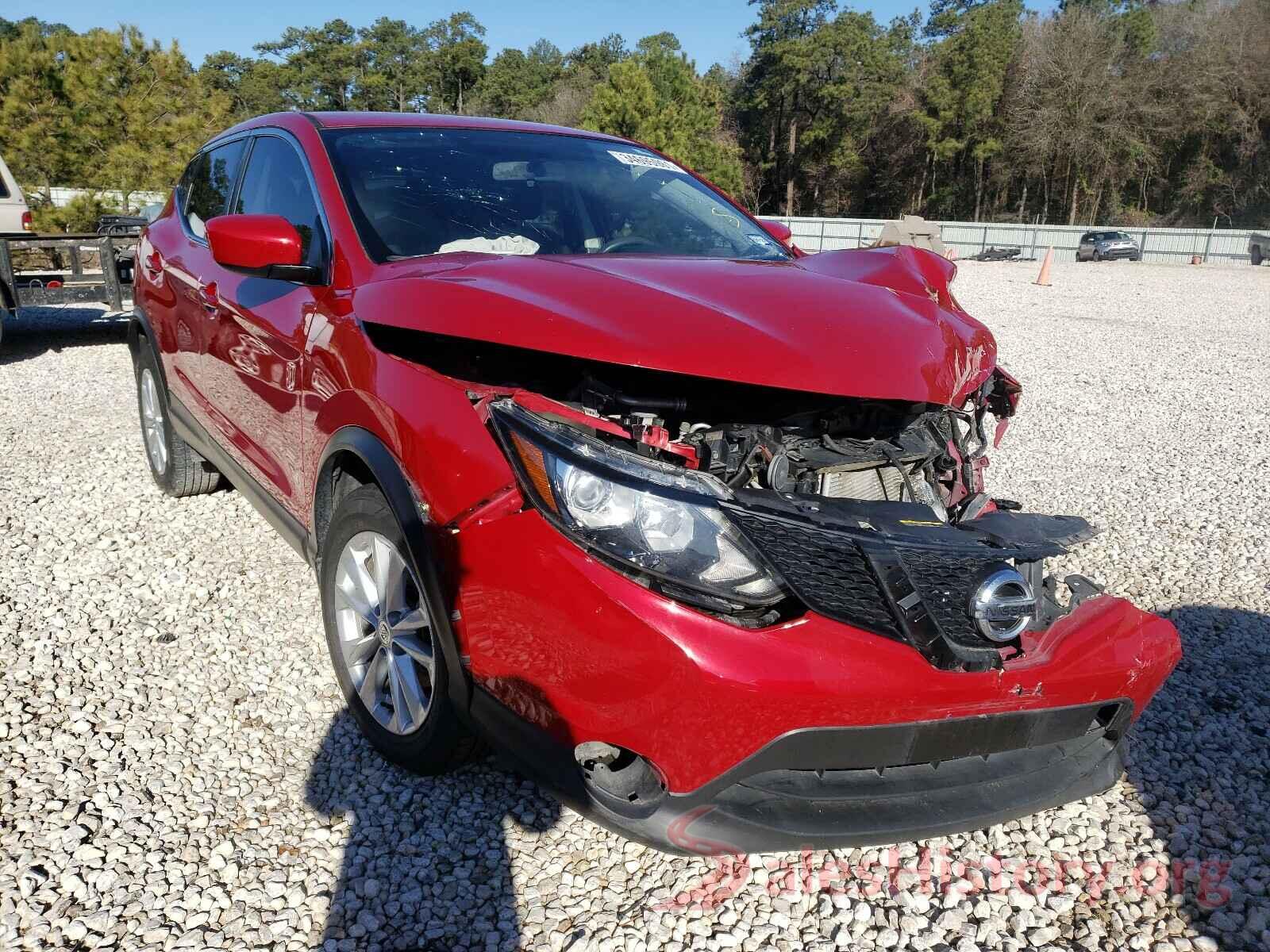 JN1BJ1CP2JW109582 2018 NISSAN ROGUE