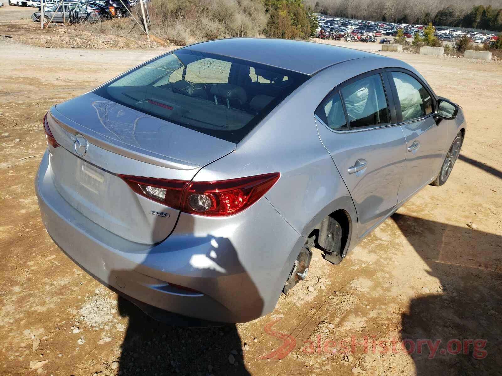 3MZBN1V38JM214748 2018 MAZDA 3