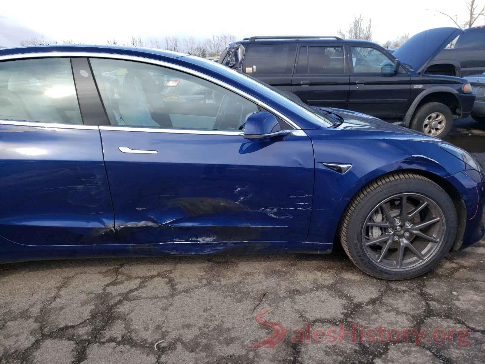 5YJ3E1EB3KF421486 2019 TESLA MODEL 3