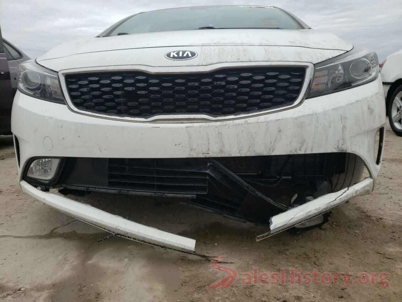 3KPFL4A76JE233538 2018 KIA FORTE