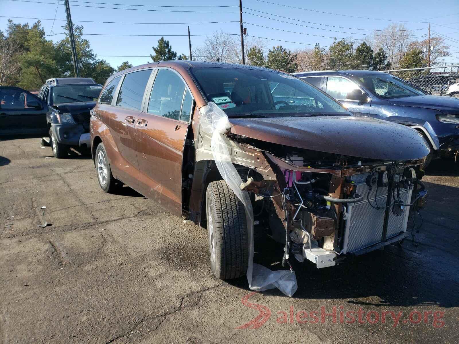 5TDKSKFC4MS004667 2021 TOYOTA SIENNA