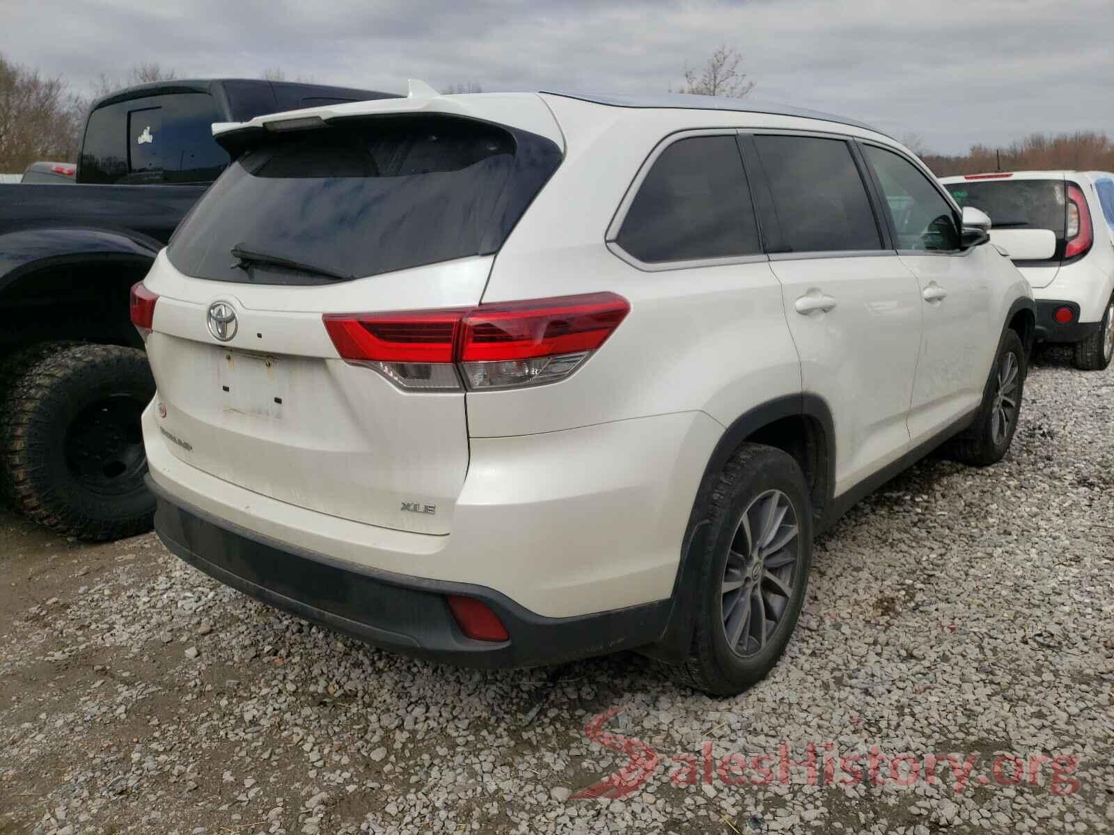 5TDKZRFH0KS307216 2019 TOYOTA HIGHLANDER