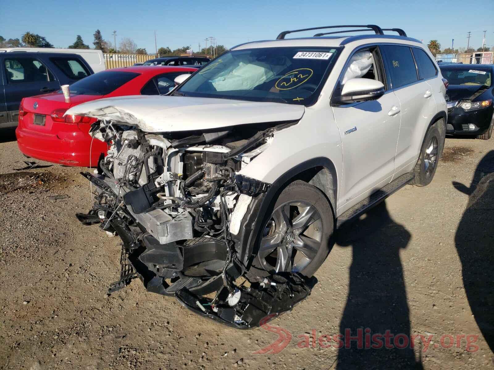 5TDDGRFH8KS055780 2019 TOYOTA HIGHLANDER