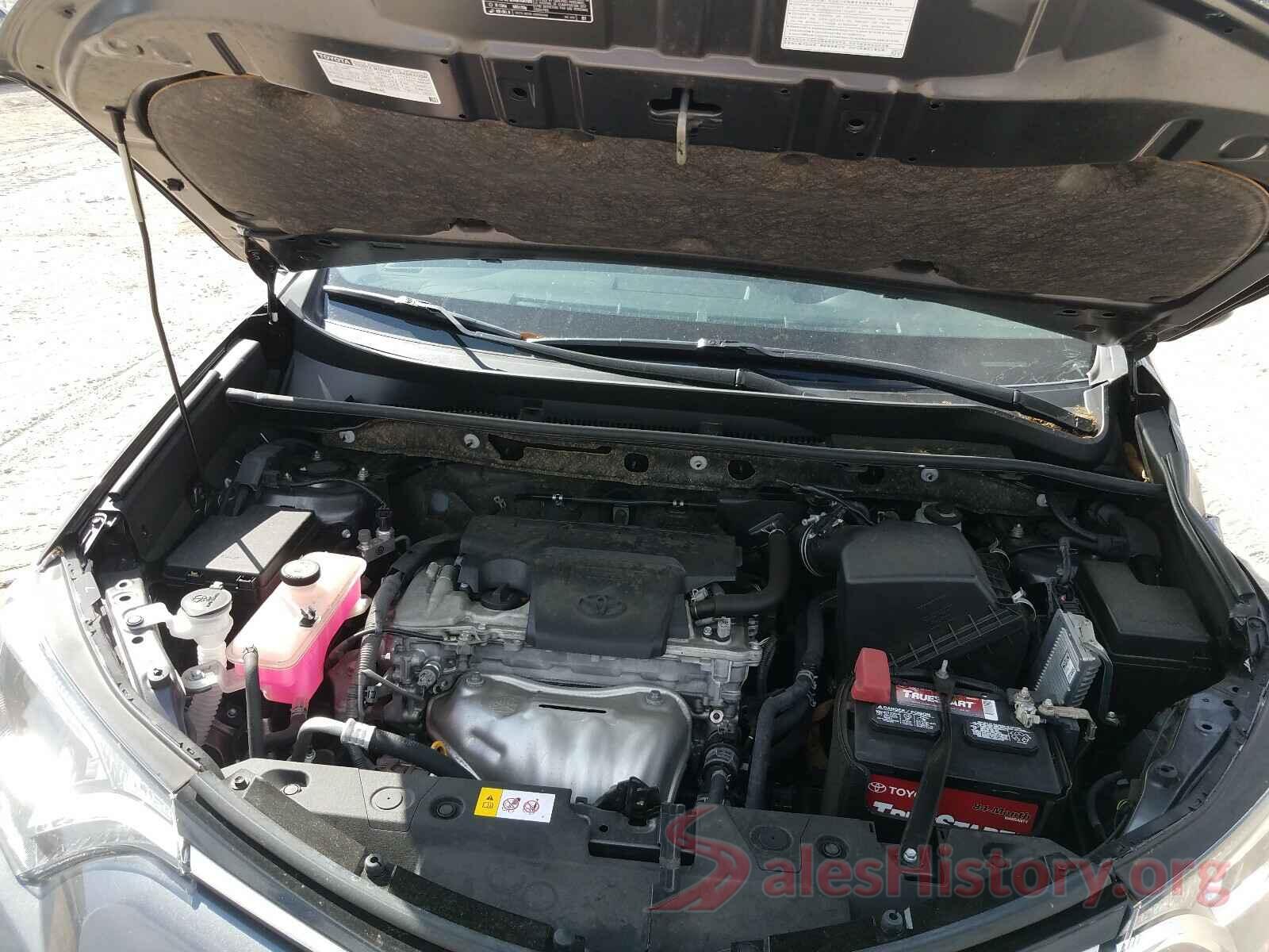 JTMZFREV9JJ159321 2018 TOYOTA RAV4