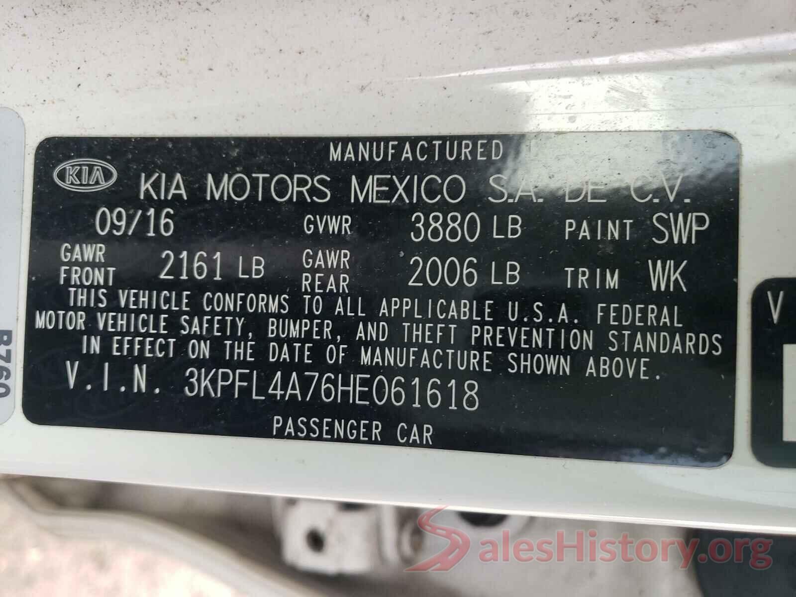 3KPFL4A76HE061618 2017 KIA FORTE