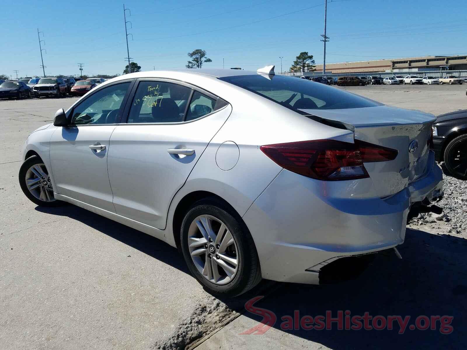 5NPD84LF2KH404375 2019 HYUNDAI ELANTRA