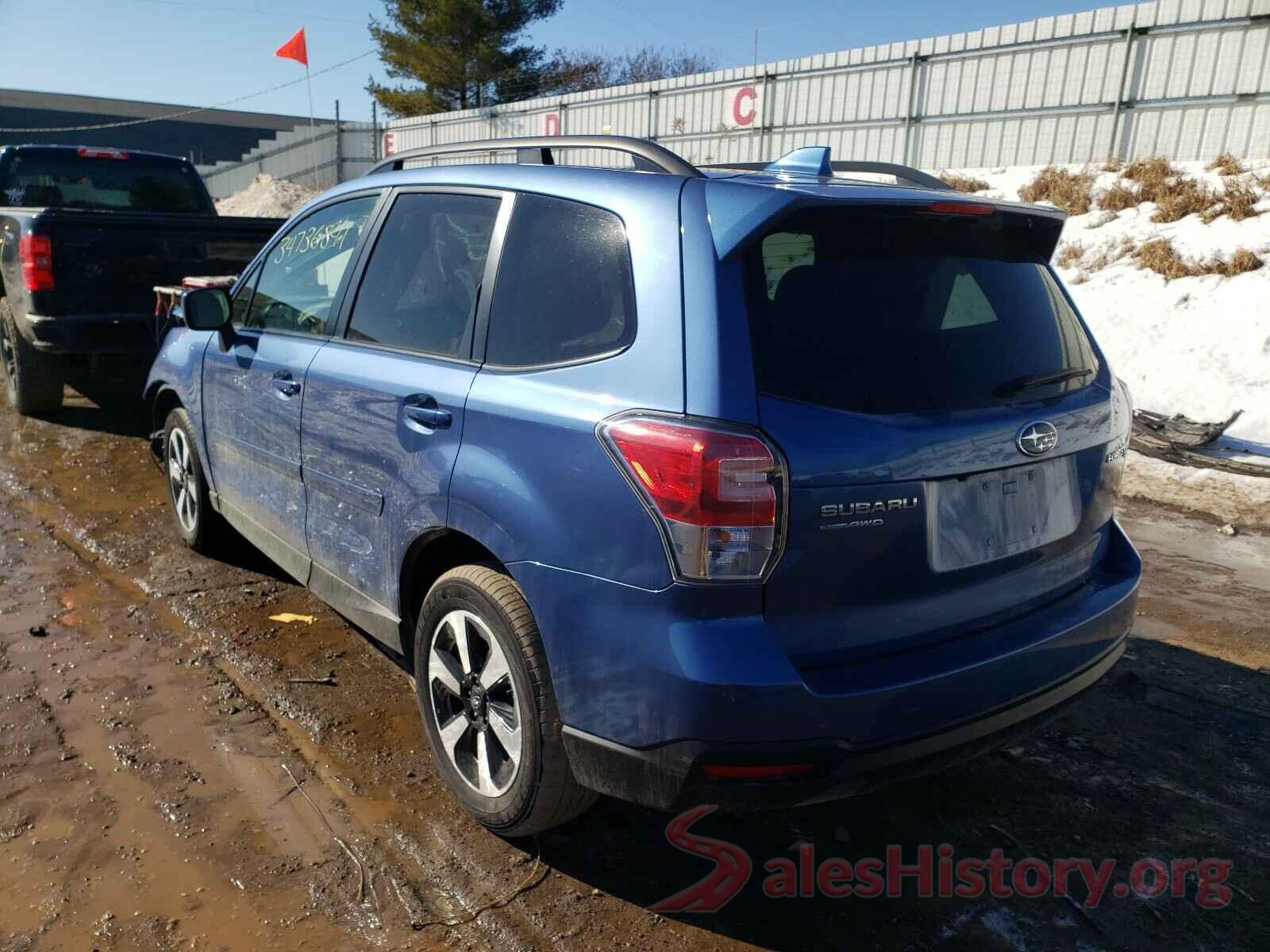 JF2SJAGC9JH497212 2018 SUBARU FORESTER