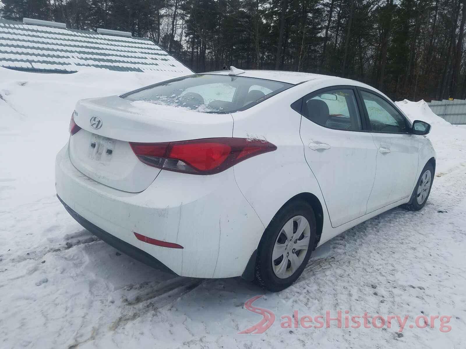 5NPDH4AE5GH795698 2016 HYUNDAI ELANTRA