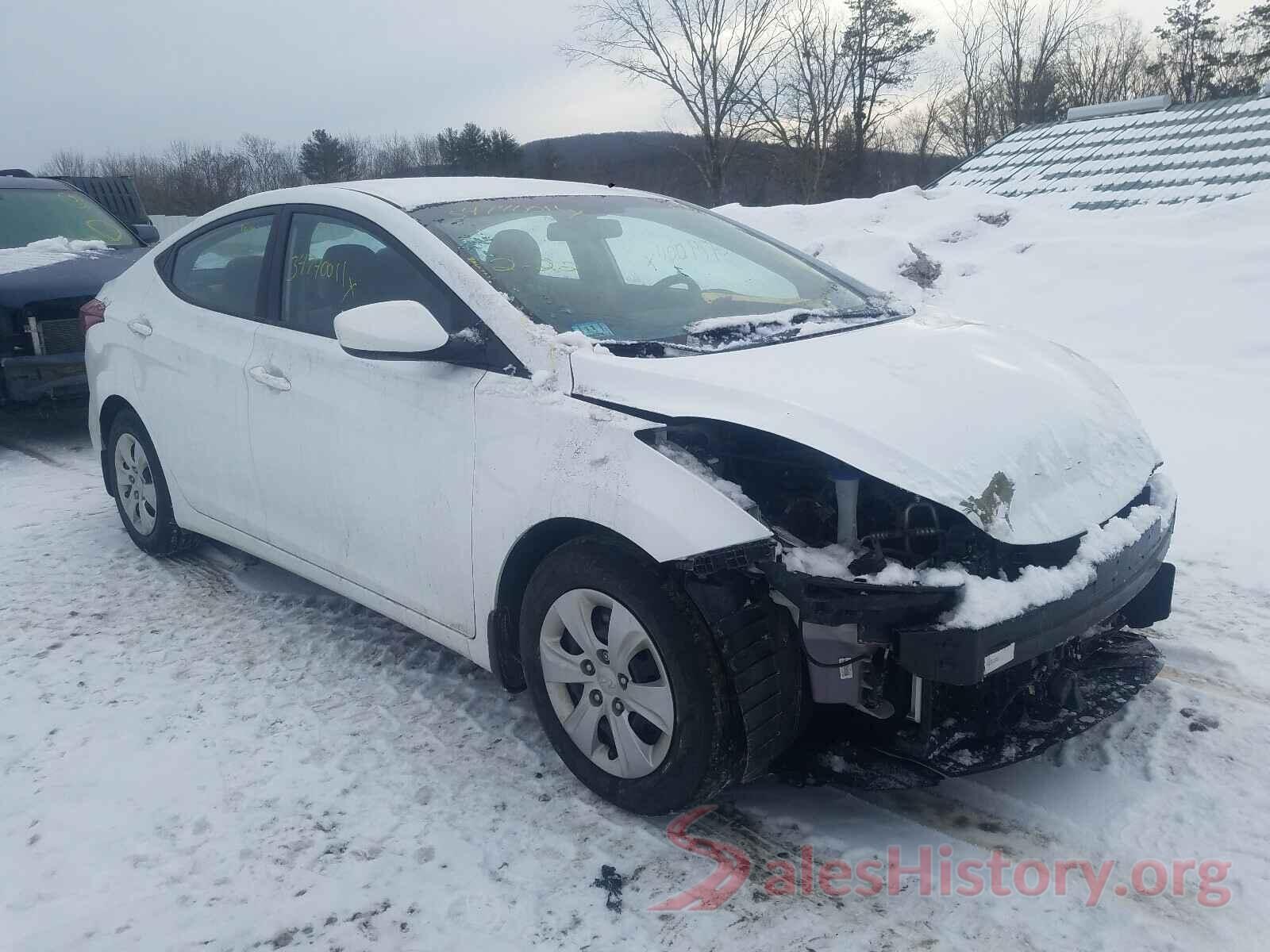 5NPDH4AE5GH795698 2016 HYUNDAI ELANTRA