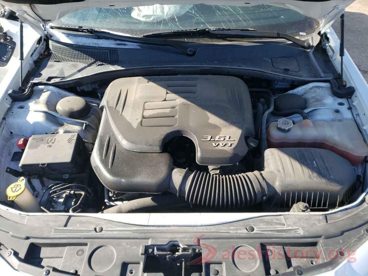 2C3CCABG8KH566057 2019 CHRYSLER 300