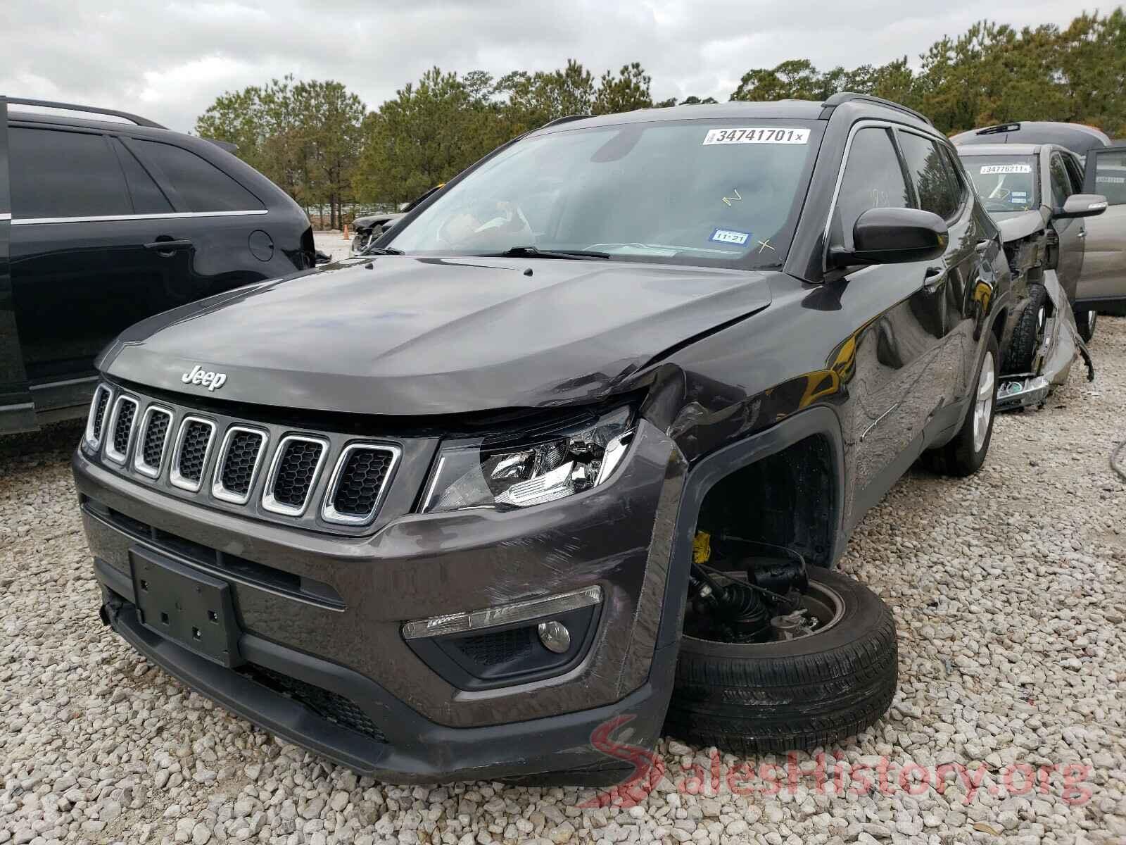 3C4NJCBB4JT105633 2018 JEEP COMPASS