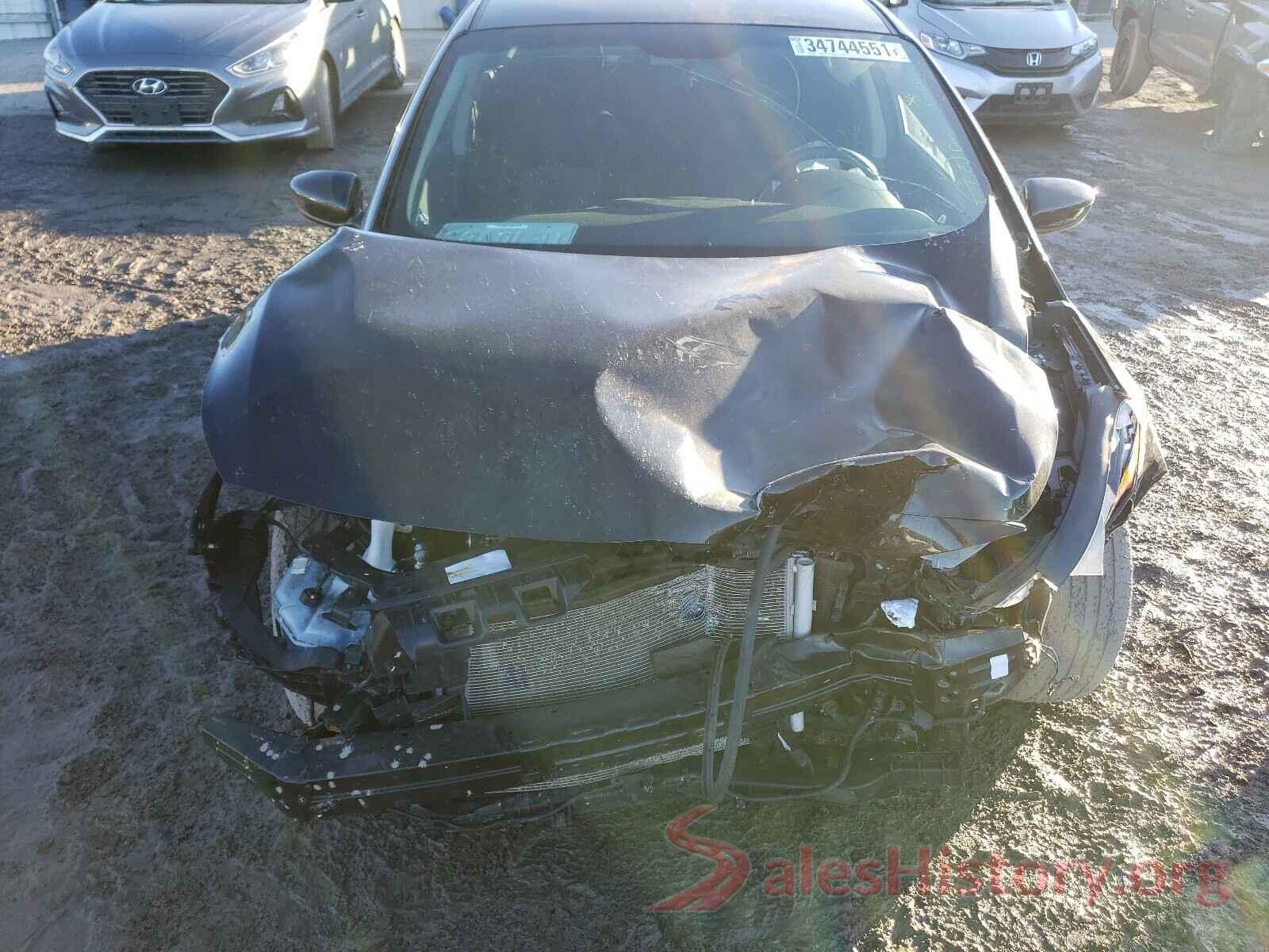 3KPFL4A77JE181627 2018 KIA FORTE