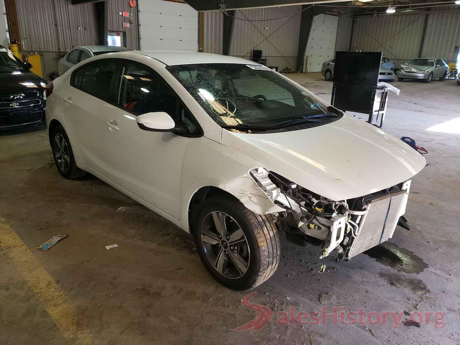 3KPFL4A70JE274053 2018 KIA FORTE