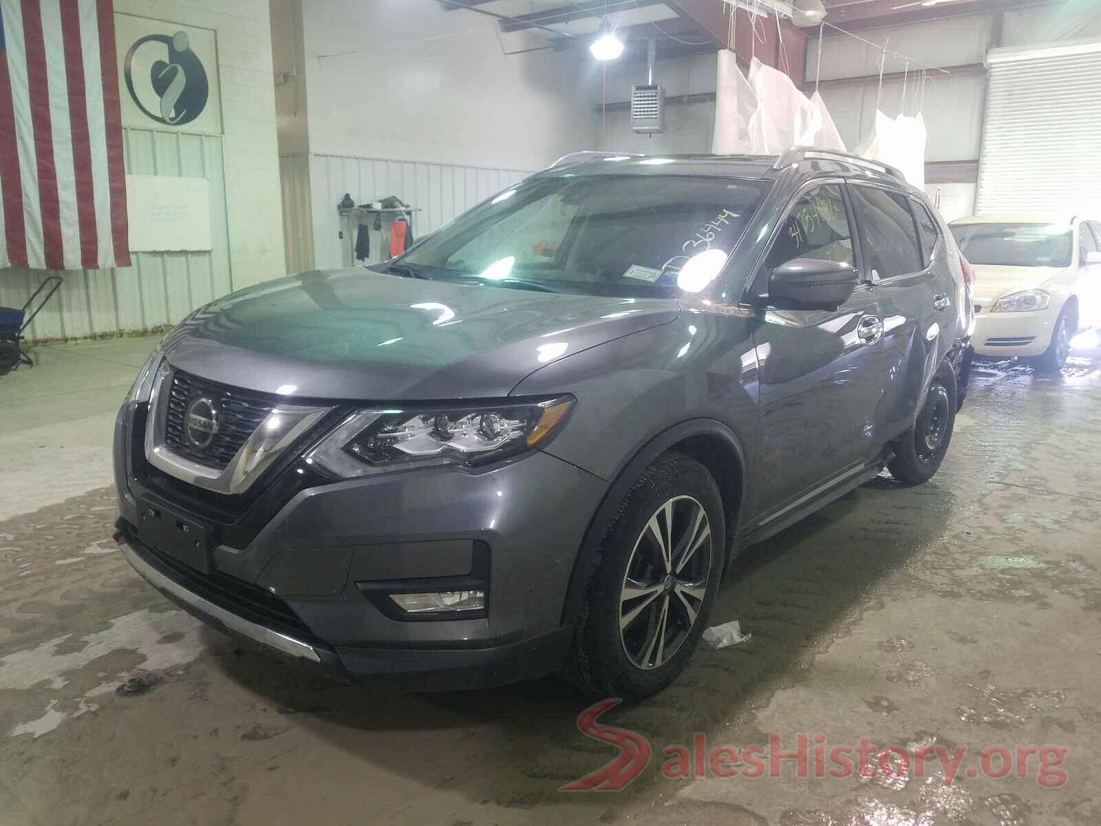 5N1AT2MV7JC812386 2018 NISSAN ROGUE